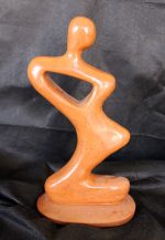 Escultura argila - Figura vazada