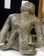 Escultura (Outros materiais) – Vitória – Série “Porão” 2